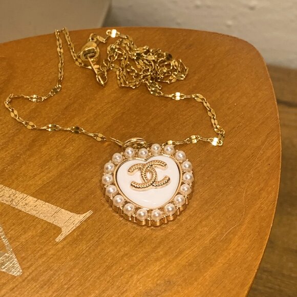 Gucci Necklace - Picture 3 of 10